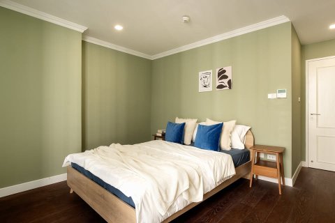 Condo in Bangkok, Thailand, 4 bedrooms № 155731 - photo 16