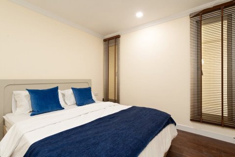 Condo in Bangkok, Thailand, 4 bedrooms № 155731 - photo 15