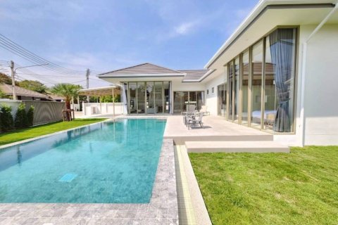 Chalet de 3 dormitorios en Hua Hin, Tailandia № 167033