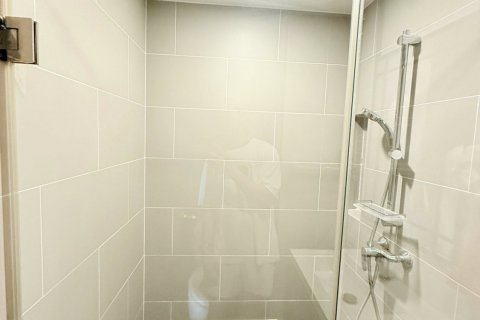 Condominio de 2 dormitorios en Bangkok, Tailandia № 167035 - foto 10