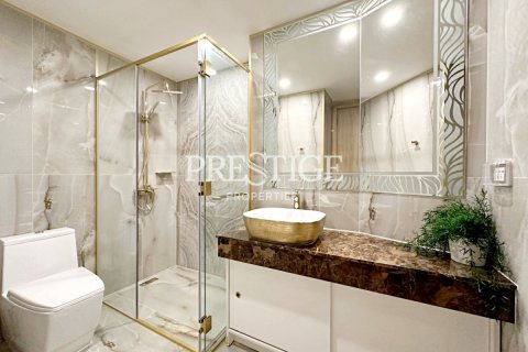 Condo in Pattaya, Thailand, 1 bedroom  № 198193 - photo 14