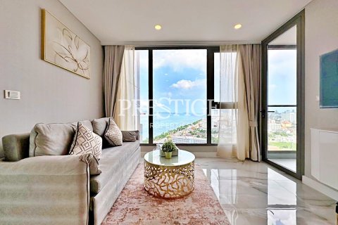 Condo in Pattaya, Thailand, 1 bedroom  № 198193 - photo 2