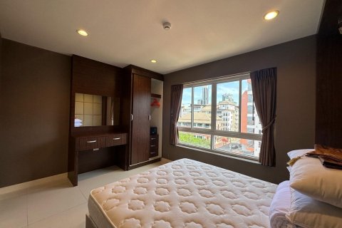 Apartamento de 384 dormitorios en Pattaya, Tailandia № 205885 - foto 6