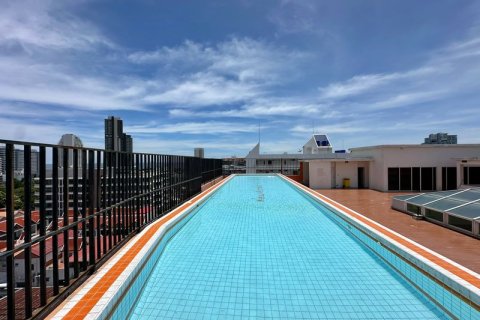 Apartamento de 384 dormitorios en Pattaya, Tailandia № 205885 - foto 12