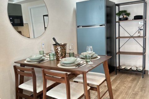 Apartamento de 1 dormitorio en Pattaya, Tailandia № 205888 - foto 23