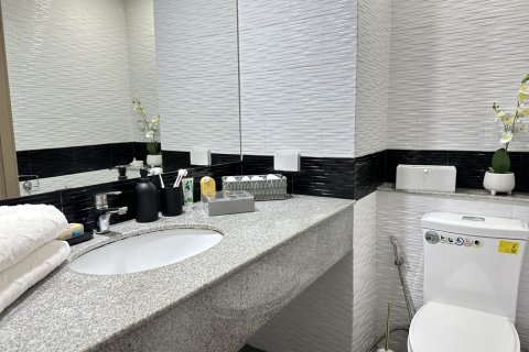 Apartamento de 1 dormitorio en Pattaya, Tailandia № 205888 - foto 17
