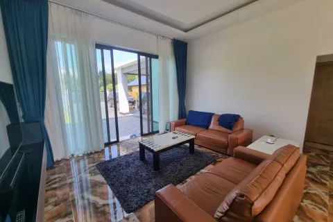 Chalet de 3 dormitorios en Phuket, Tailandia № 139406