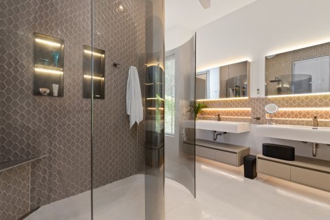 Chalet de 5 dormitorios en Ko Samui, Tailandia № 169435 - foto 15