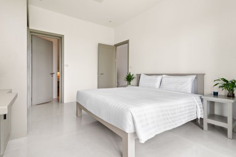 Chalet de 5 dormitorios en Ko Samui, Tailandia № 169435 - foto 17