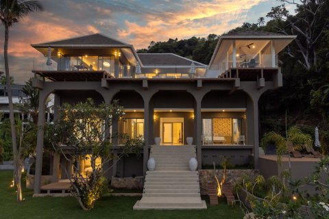 Chalet de 5 dormitorios en Ko Samui, Tailandia № 169435 - foto 6