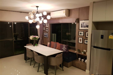 Casa de 3 dormitorios en Bangkok, Tailandia № 189233 - foto 9