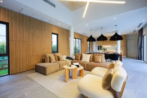 Casa de 4 dormitorios en Bang Tao, Tailandia № 232947 - foto 3