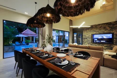 Casa de 4 dormitorios en Bang Tao, Tailandia № 232947 - foto 11