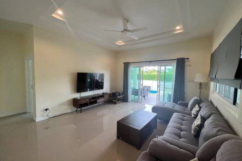 Villa in Hua Hin, Thailand 3 Schlafzimmer № 134575 - Foto 4