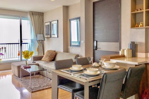 Condominio de 2 dormitorios en Sathon, Bangkok, Tailandia № 144163 - foto 7