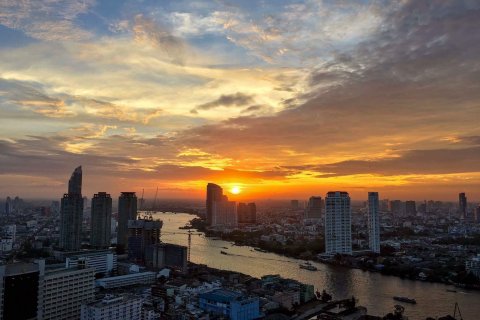 Condominio de 2 dormitorios en Sathon, Bangkok, Tailandia № 144163 - foto 2