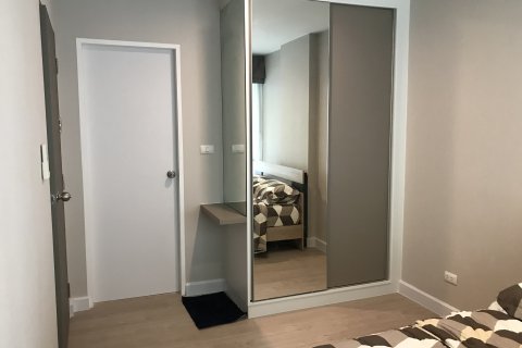 Condo in Bangkok, Thailand, 1 bedroom № 144157 - photo 2