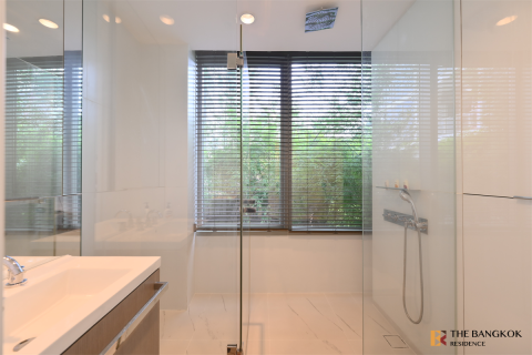 Condominio de 2 dormitorios en Bangkok, Tailandia № 184357 - foto 8
