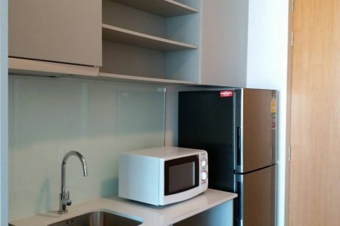 Condominio de 1 dormitorio en Bangkok, Tailandia № 143810 - foto 8