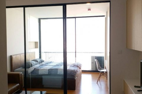 Condominio de 1 dormitorio en Bangkok, Tailandia № 143810 - foto 2