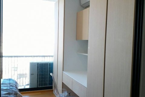 Condominio de 1 dormitorio en Bangkok, Tailandia № 143810 - foto 3