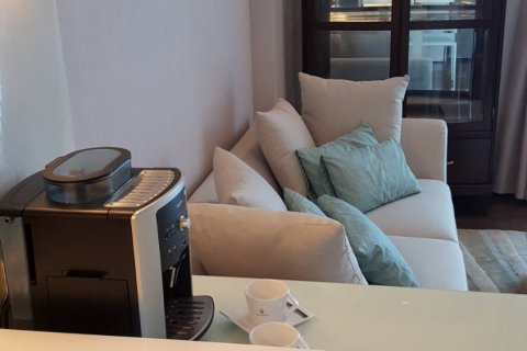 Condominio de 1 dormitorio en Bangkok, Tailandia № 143816 - foto 3