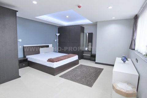 Condominio de 3 dormitorios en Bangkok, Tailandia № 143813 - foto 10