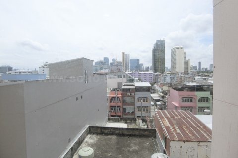 Condominio de 3 dormitorios en Bangkok, Tailandia № 143813 - foto 9