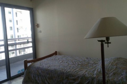 Eigentumswohnung in Bangkok, Thailand, 3 Schlafzimmer  № 143814 - Foto 10