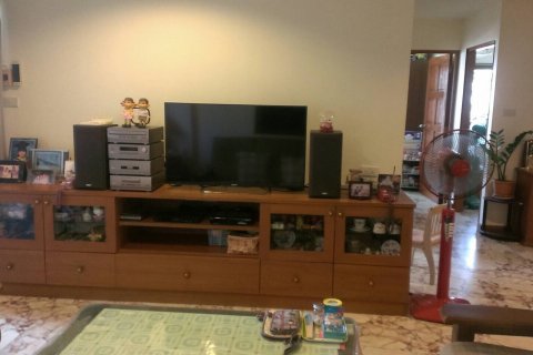 Eigentumswohnung in Bangkok, Thailand, 3 Schlafzimmer  № 143814 - Foto 6