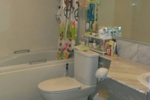 Eigentumswohnung in Bangkok, Thailand, 3 Schlafzimmer  № 143814 - Foto 8