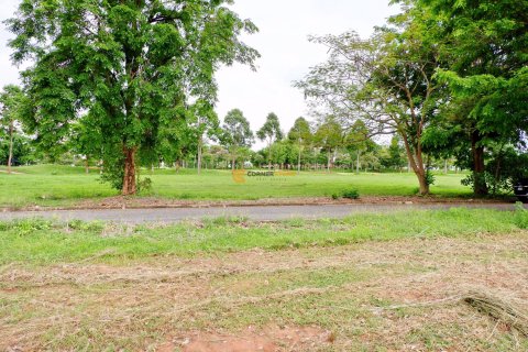 Terreno en Chonburi, Tailandia № 26503