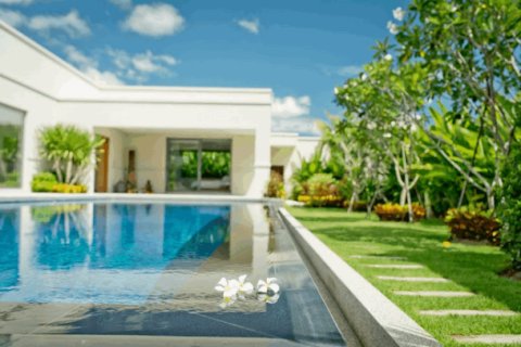 Casa de 4 dormitorios en Pattaya, Tailandia № 202732 - foto 3