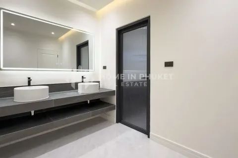 Casa de 3 dormitorios en Ban Ratsada, Tailandia № 161439 - foto 20