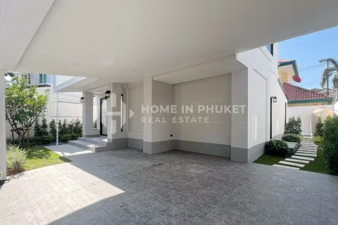 Casa de 4 dormitorios en Chalong, Tailandia № 161438 - foto 3