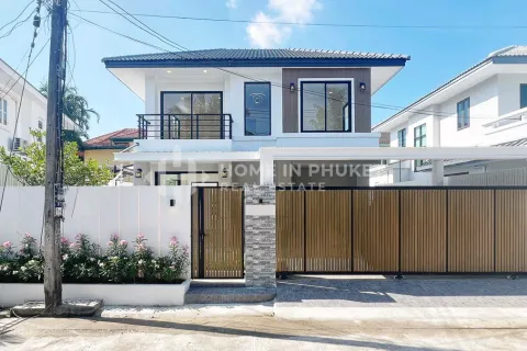 Casa de 4 dormitorios en Chalong, Tailandia № 161438 - foto 2