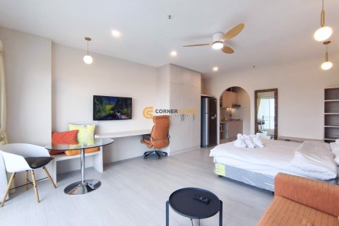 Condominio de 1 dormitorio en Jomtien Beach, Pattaya, Tailandia № 204910 - foto 4