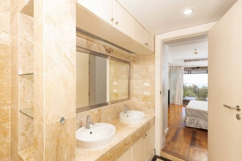 Condominio de 3 dormitorios en Phuket, Tailandia № 117227 - foto 10