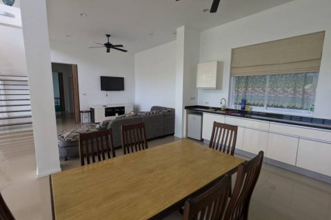 Chalet de 6 dormitorios en Surat Thani, Tailandia № 117228 - foto 10