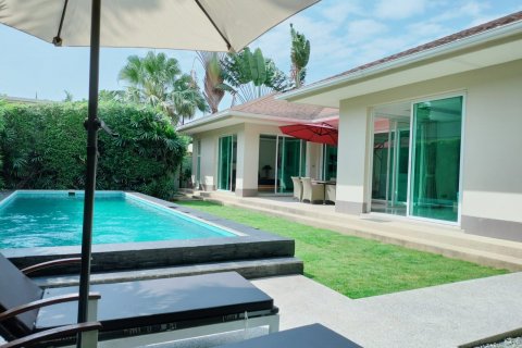 Casa de 3 dormitorios en Pattaya, Tailandia № 57644 - foto 4