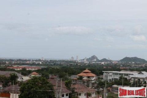 Casa de 3 dormitorios en Hua Hin, Tailandia № 202479 - foto 3