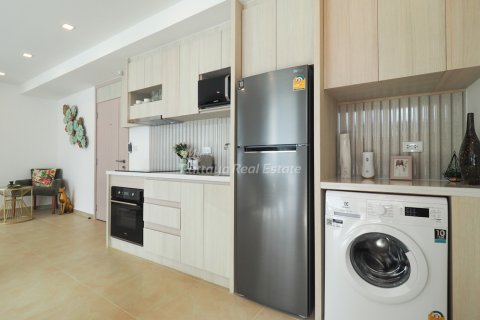 Condominio de 2 dormitorios en Bang Lamung, Tailandia № 68061 - foto 3