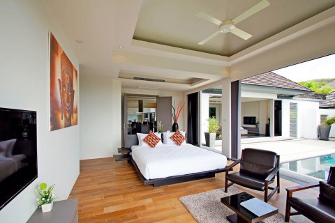 Casa de 3 dormitorios en Phuket, Tailandia № 66035 - foto 16