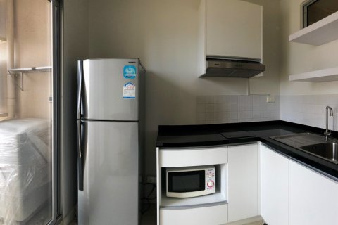 Condominio de 3 dormitorios en Bangkok, Tailandia № 66037 - foto 9
