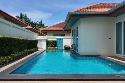Maison à Pattaya, Thaïlande 4 chambres № 8609