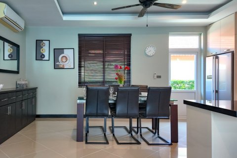 Haus in Pattaya, Thailand 4 Schlafzimmer № 8609 - Foto 10