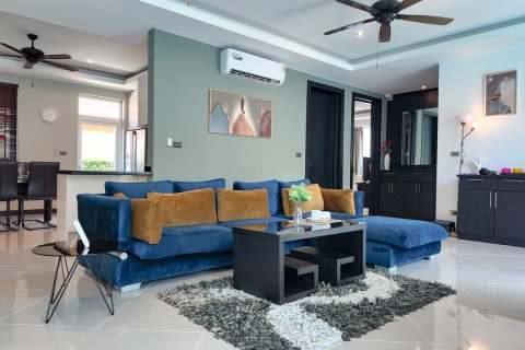 Haus in Pattaya, Thailand 4 Schlafzimmer № 8609 - Foto 8