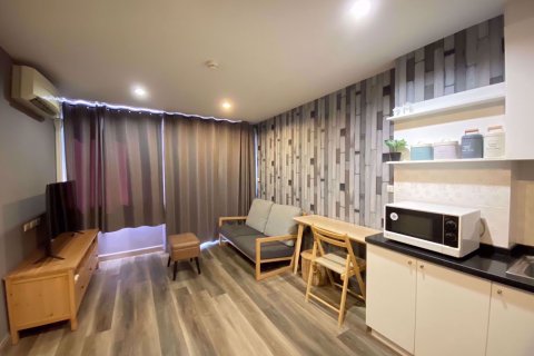 Condo à Phaya Thai, Bangkok, Thaïlande, 1 chambre  № 68334