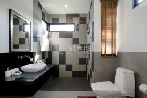 Casa de 3 dormitorios en Phuket, Tailandia № 67099 - foto 8