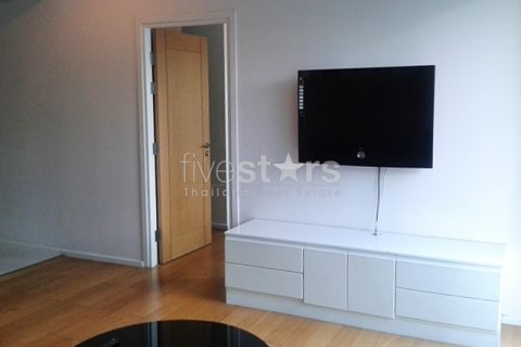 Condo in Bangkok, Thailand, 1 bedroom  № 67102 - photo 5